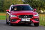 Volvo V60 D3 Momentum 2018 года (UK)